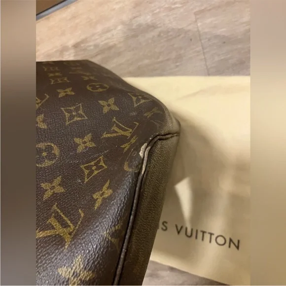 Louis Vuitton monogrammed neverfull GM tote bag - Picture 6 of 11